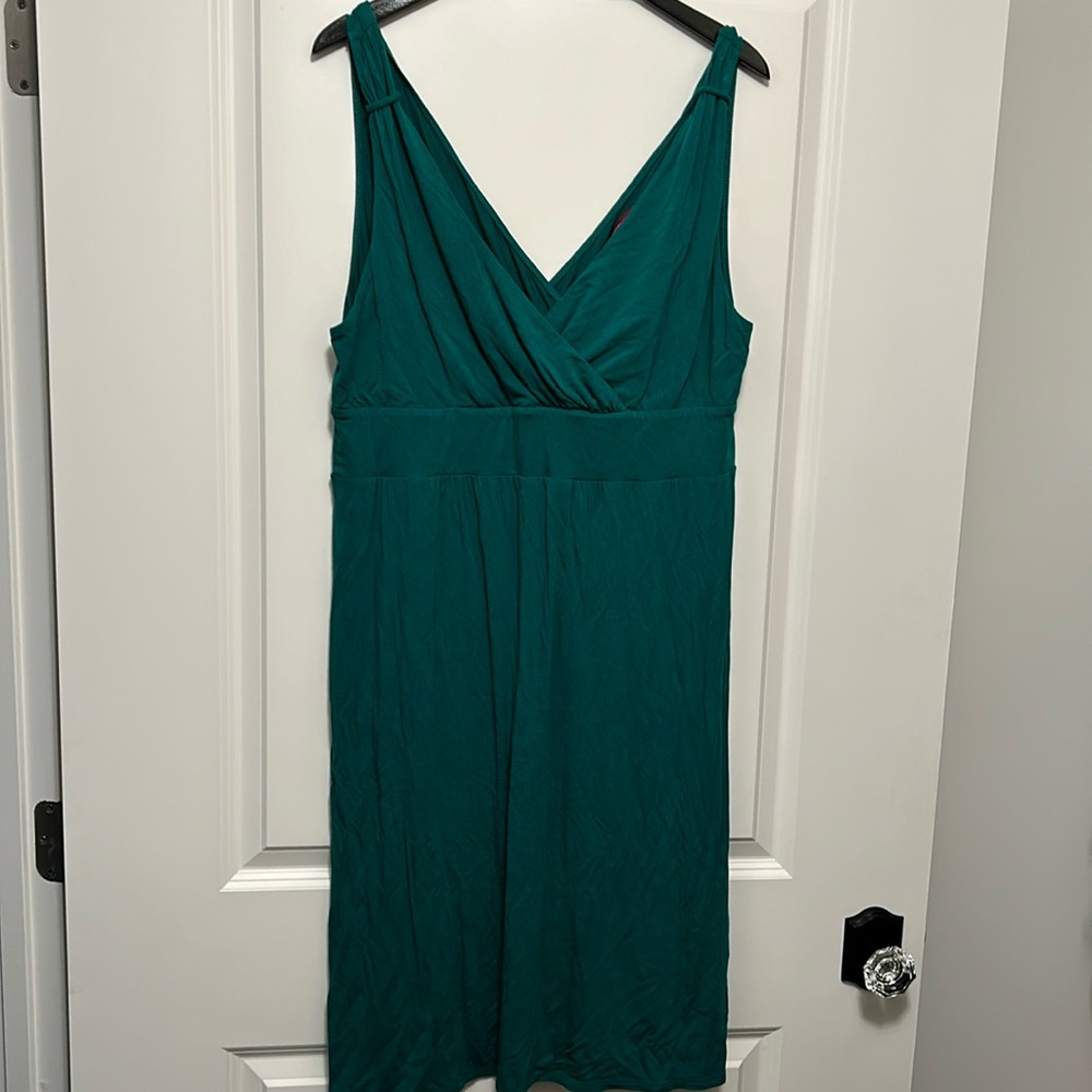 Great summer short sleeveless dress